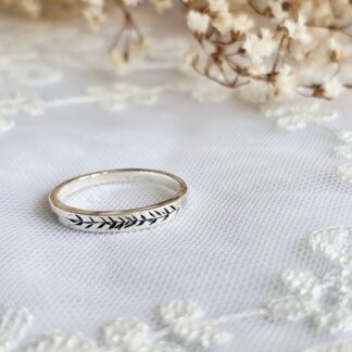 Handmade sterling silver ring "Foliage"