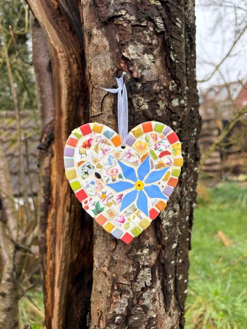 Vintage China Mosaic Heart - a timeless gift for the home. Gift for Mum, Grandmother, new homeowner. - Image 3