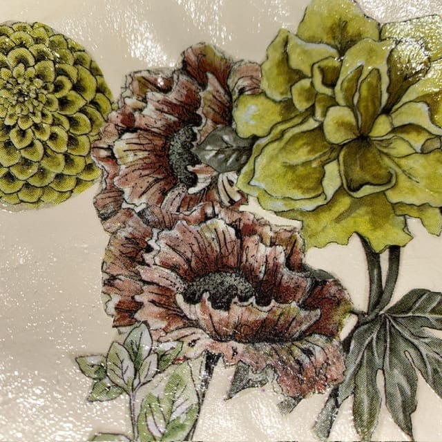 A handmade papier-mâché bowl featuring lovely modern florals. - Image 3
