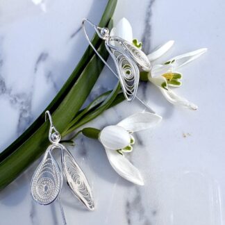 Sterling-silver-snowdrop-earrings-handmade-in-filigree-style