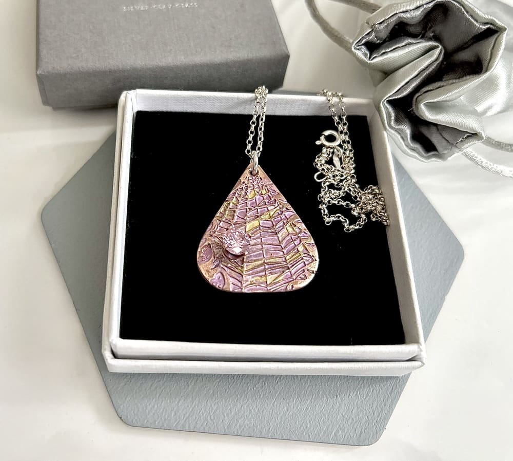 Copper Painted Pendant Necklace - Pink - Image 4