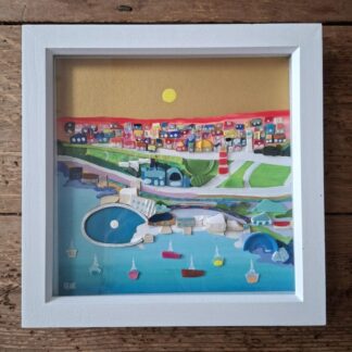 Plymouth Hoe and Tinside Lido beach clean framed picture (gold)