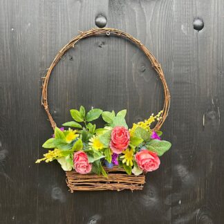 Basket-shaped-wreath-with-artificial-flowers