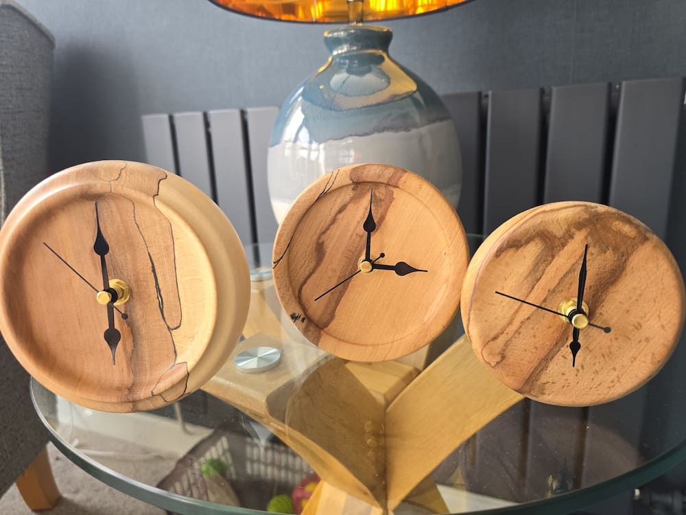 Sculptural Wooden Mantle Clock Flaming Beech - Image 9
