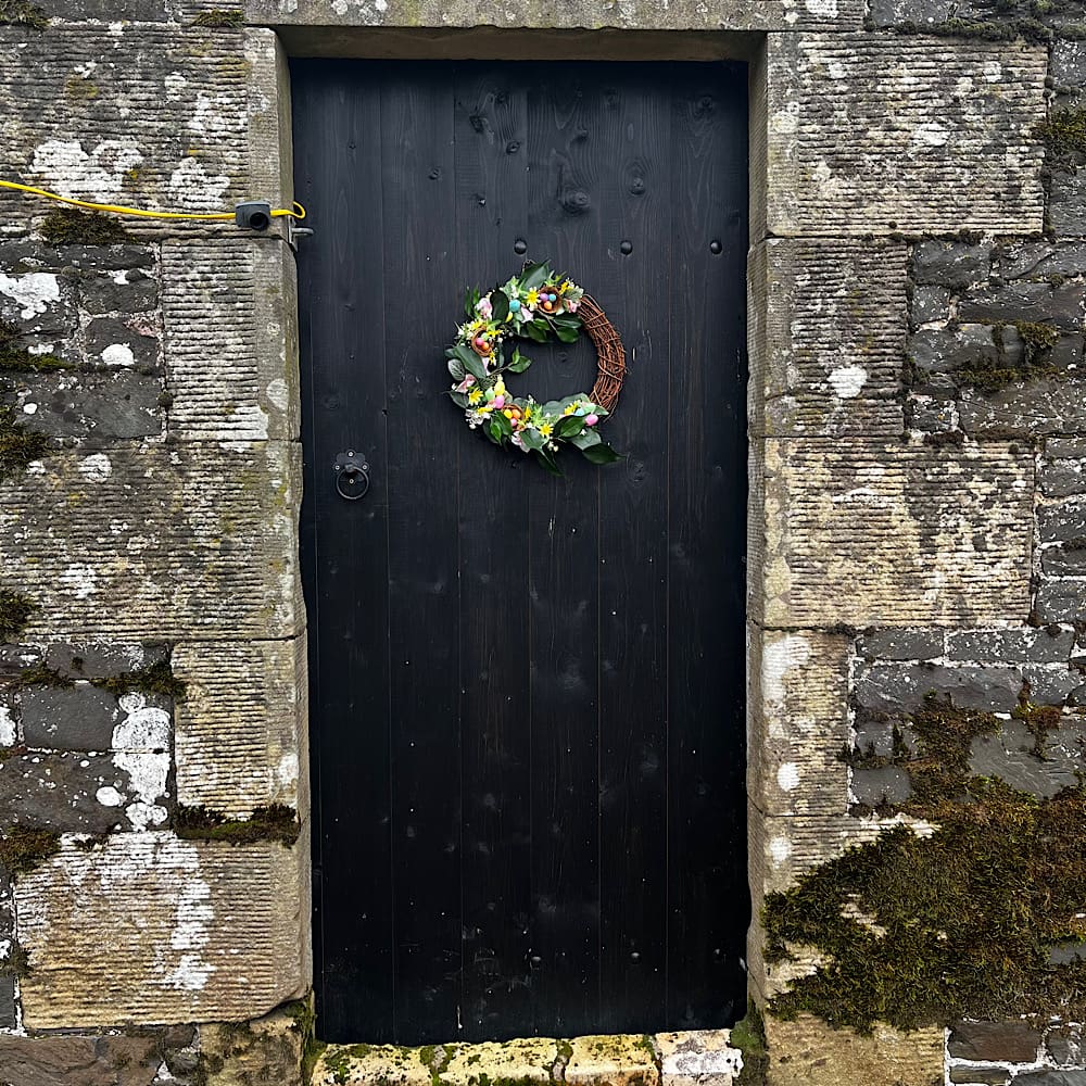 Easter-front-door-wreath