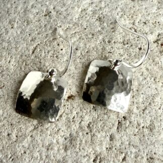 Hammered 925 sterling silver square drop earrings 3