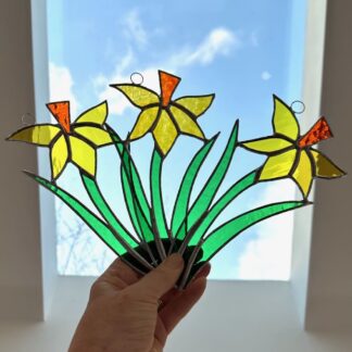 stained glass daffodil suncatcher