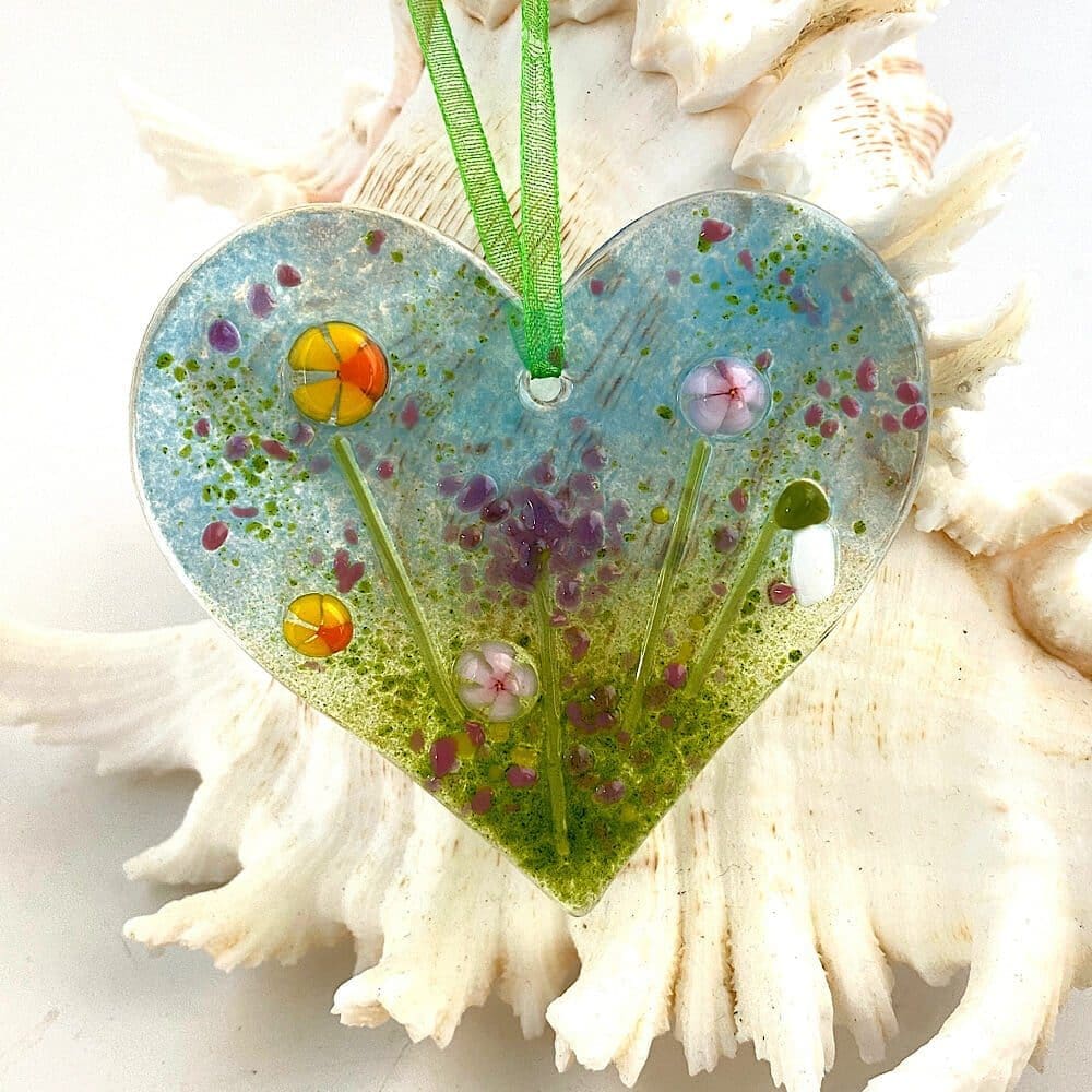 Fused Glass Flower Heart - Image 4