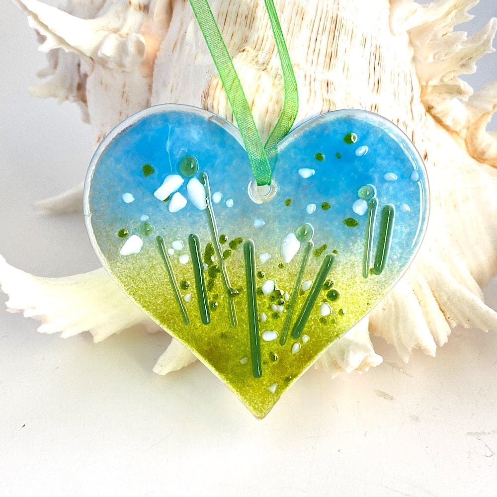 Fused Glass Flower Heart - Image 3