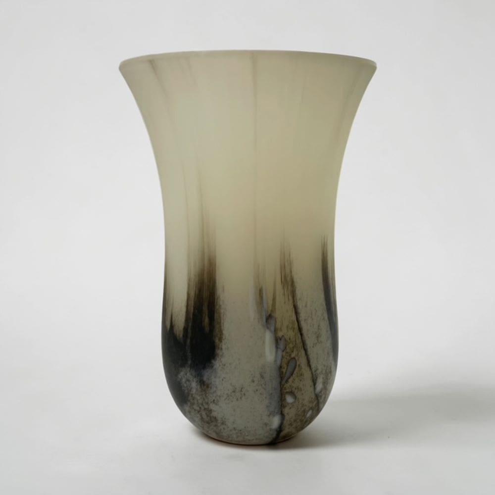 Glass posy vase - Image 5