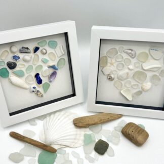 3-D picture „Heart of Northumberland“ made with sea glass and other local beachfinds.