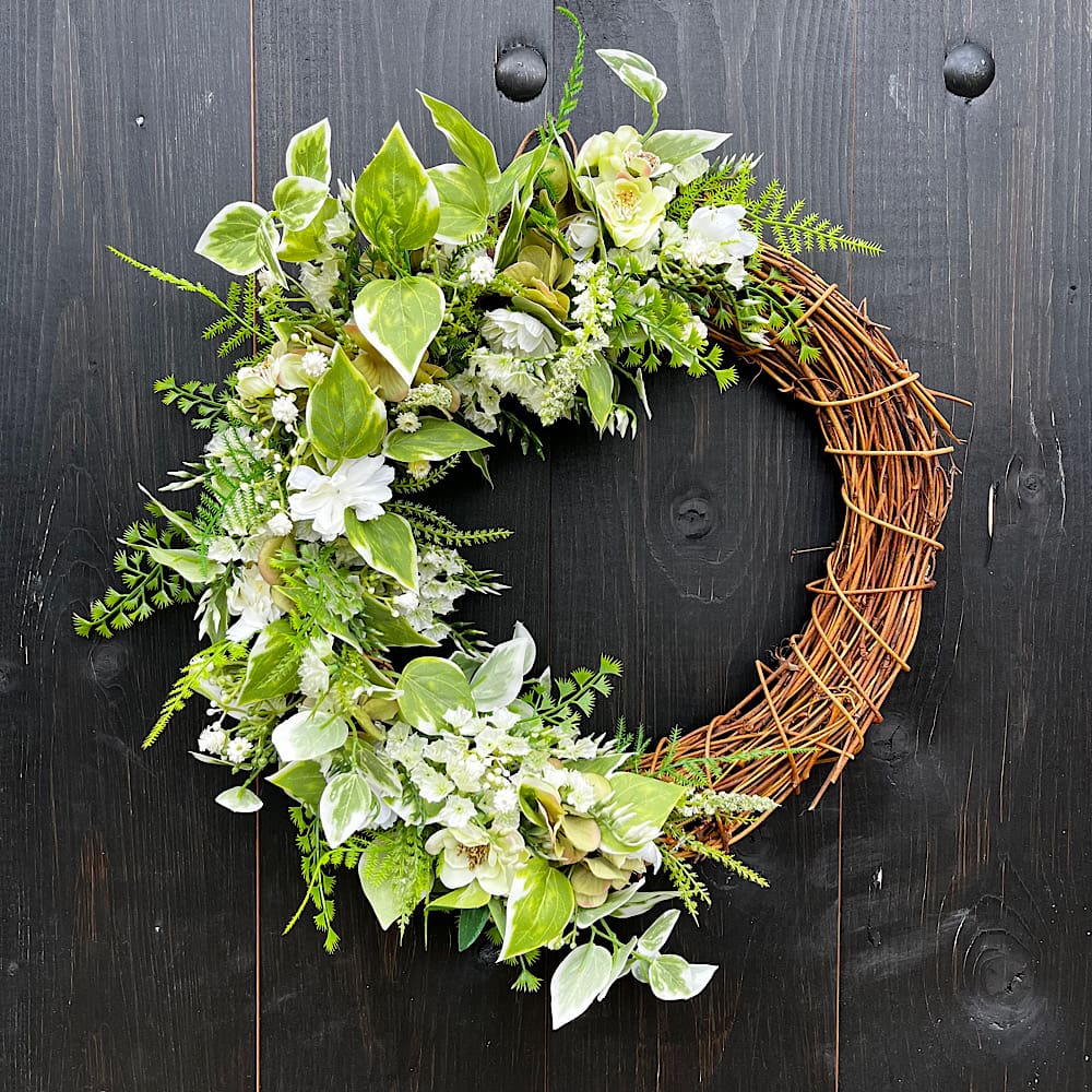 Green spring wreath