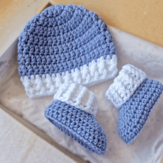 baby hat and bootie set in Blue and White, available in sizes newborn, 0-3 and 3-6 months. Baby shower gift idea.