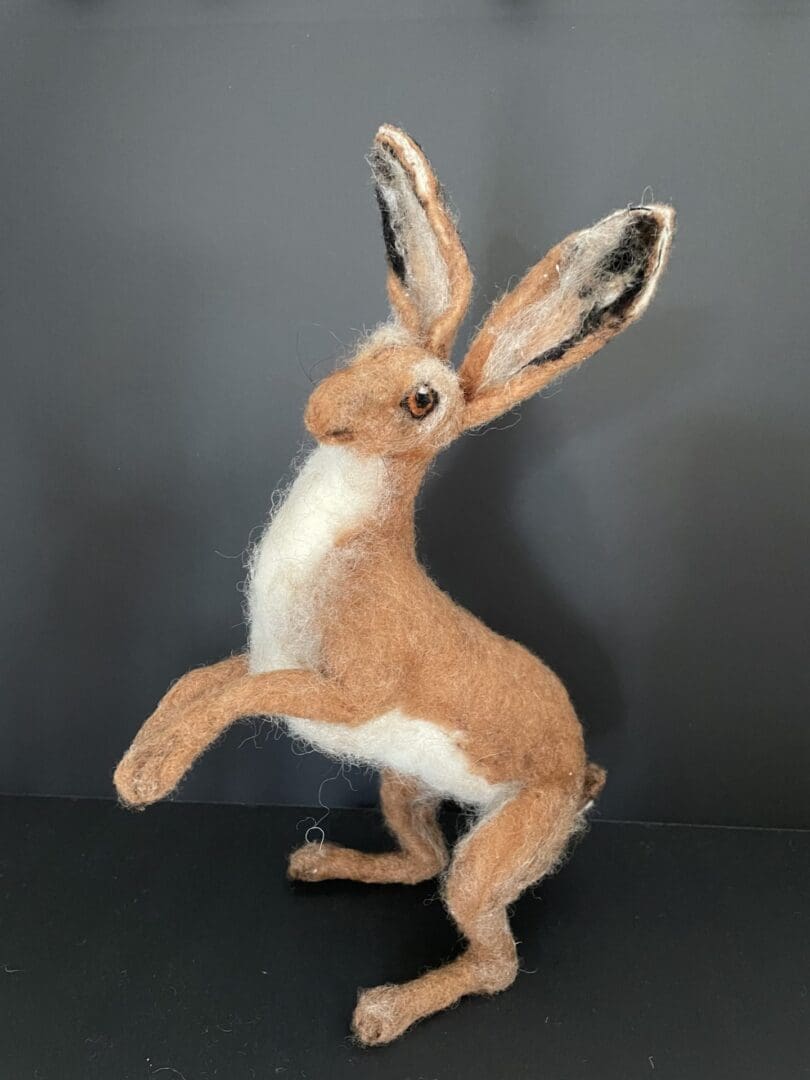 Standing hare - Image 2