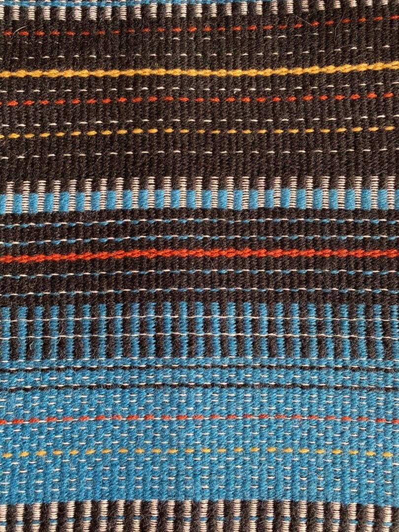 Retro inspired 100% wool cushion - Image 3