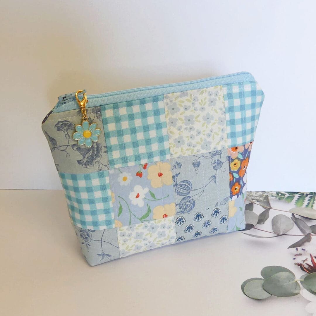 Blue Patchwork Quilted Zipper Pouch Make Up Bag - Image 4