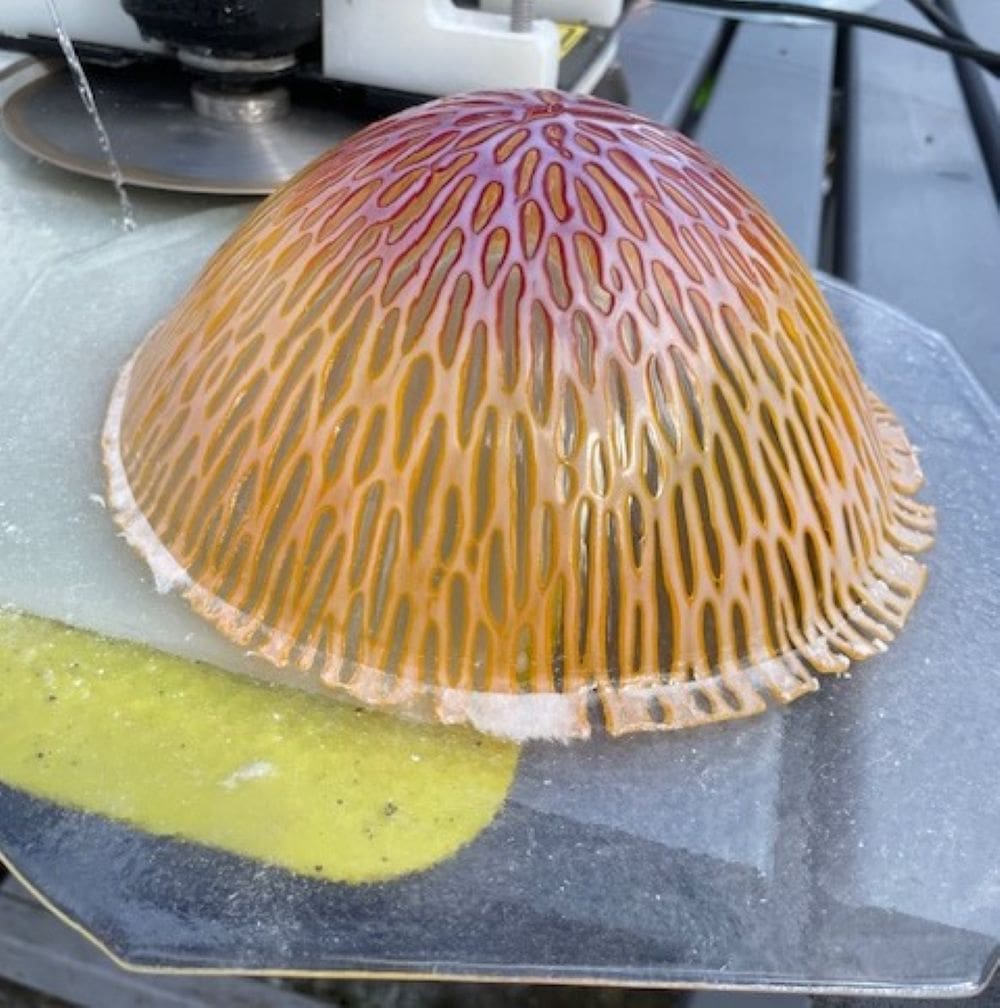 Red and Orange Kiln formed glass Bowl 20cm - Image 6
