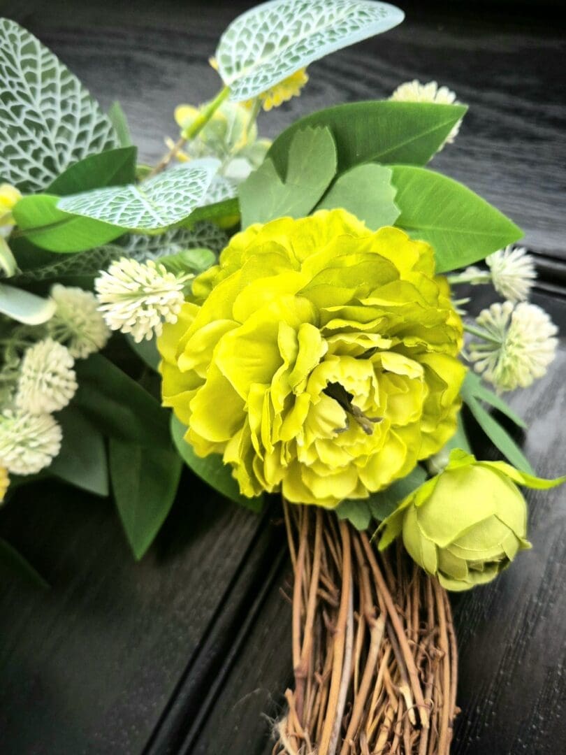 Contemporary Grapevine Wreath - Image 2