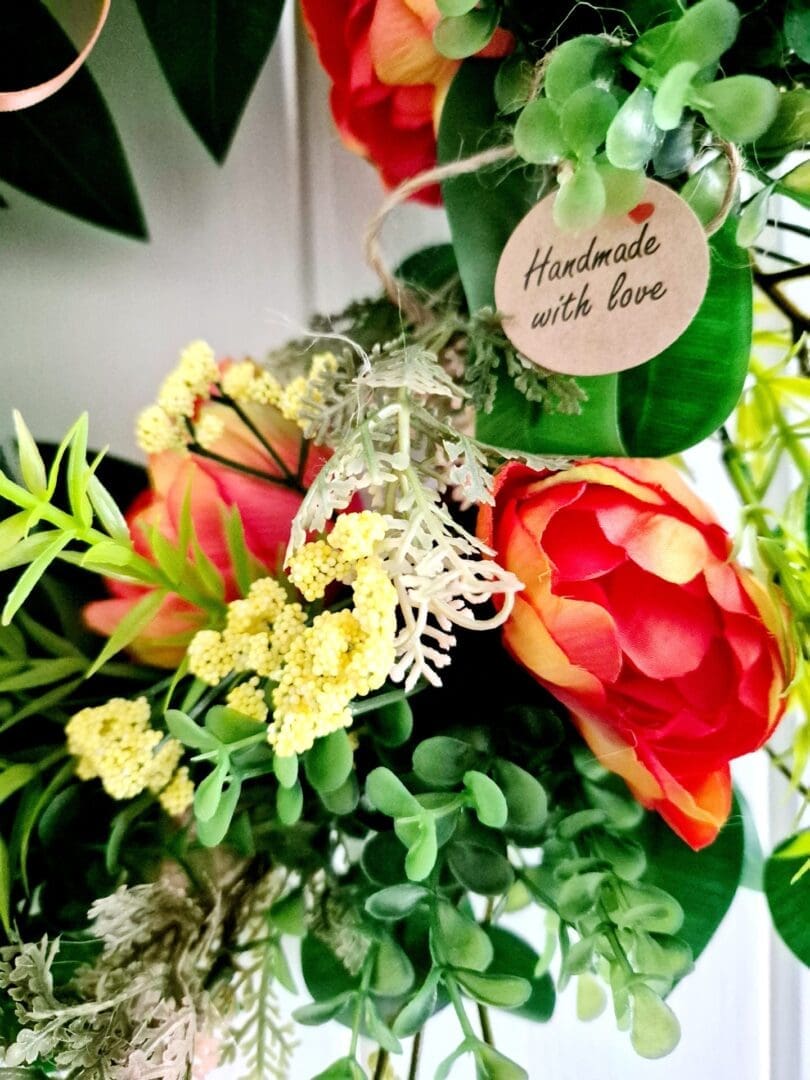 Tulip Grapevine Wreath - Image 2