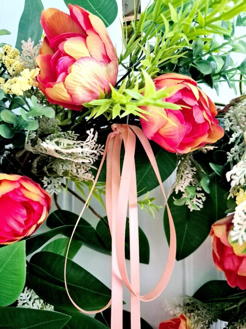 Tulip Grapevine Wreath - Image 7