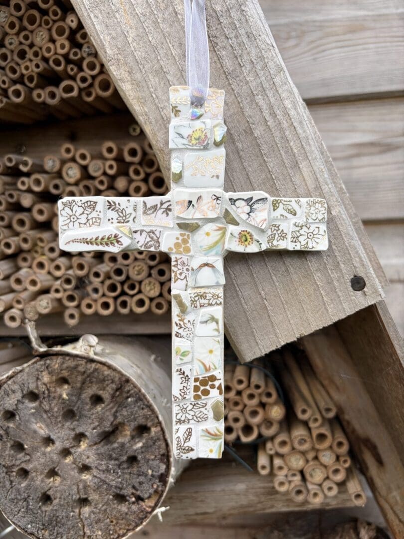 Handmade Mosaic Cross from Vintage China – British Reclaimed Ceramic Keepsake Décor - Image 2