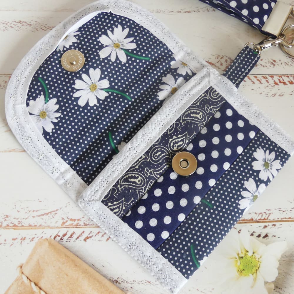 Keychain Purse and Wristlet in Navy Blue Patchwork Cotton - Image 6